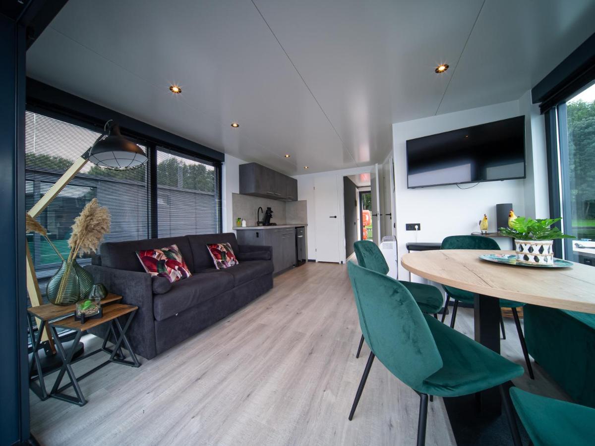 Houseboats Mookerplas Met Dakterras Middelaar Exterior photo